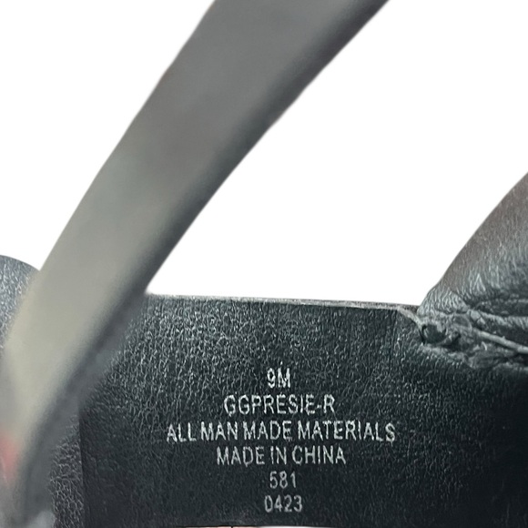 GBG Los Angeles black chunky Platform sandal grunge punk minimalist
Size 9M - Picture 8 of 8